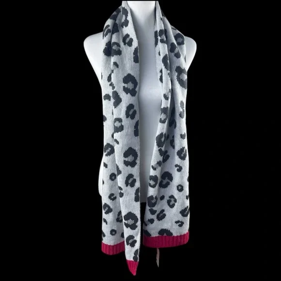 NWT Juicy Couture Leopard Print Pink Trim Scarf Women’s Winter Animal Print - Picture 5 of 5